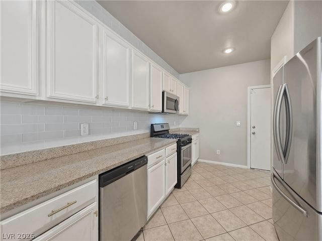 9305 Gold Dove Court, Las Vegas, NV 89178