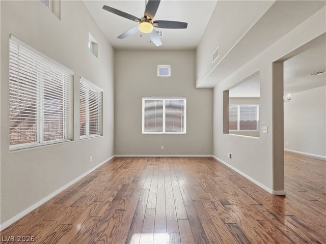 9305 Gold Dove Court, Las Vegas, NV 89178