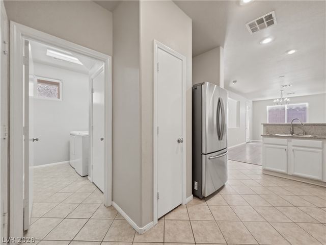 9305 Gold Dove Court, Las Vegas, NV 89178