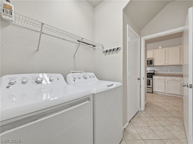9305 Gold Dove Court, Las Vegas, NV 89178