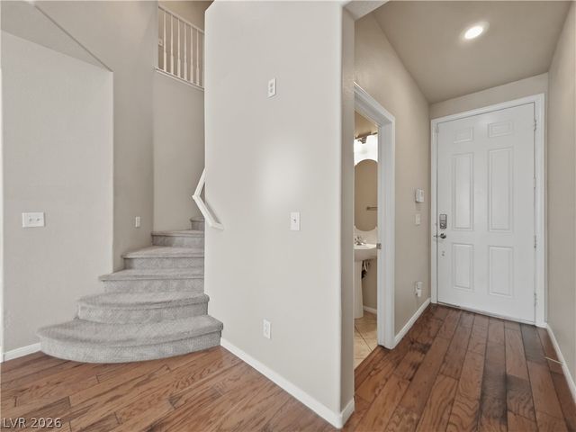 9305 Gold Dove Court, Las Vegas, NV 89178