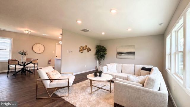 38 SHERWOOD LN, Willingboro, NJ 08046