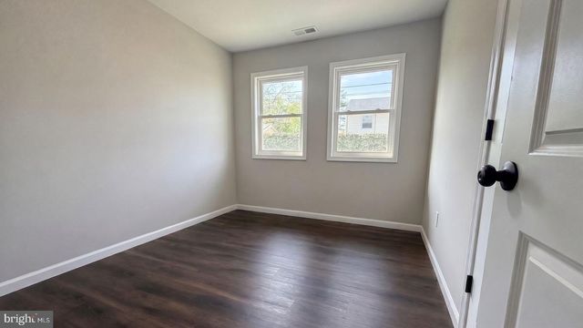 38 SHERWOOD LN, Willingboro, NJ 08046