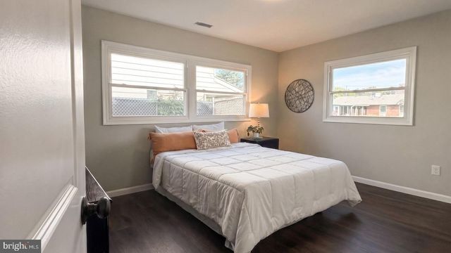 38 SHERWOOD LN, Willingboro, NJ 08046