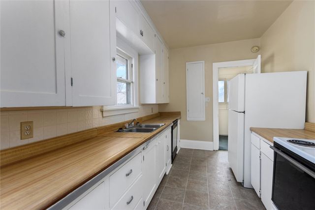 30 Lewis Avenue, Billings, MT 59101