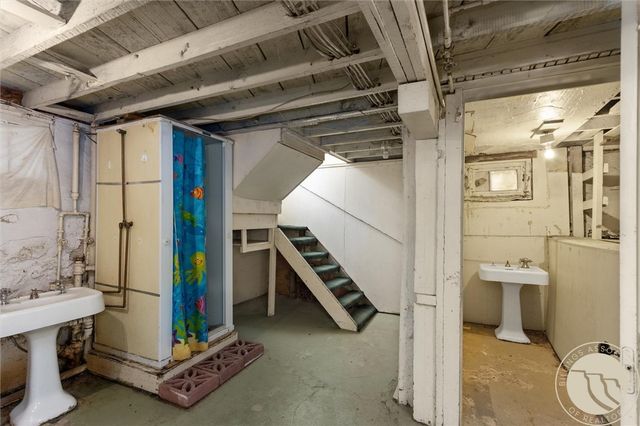 30 Lewis Avenue, Billings, MT 59101