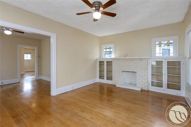 30 Lewis Avenue, Billings, MT 59101