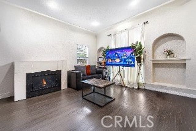 16330 S Caress, Compton, CA 90221