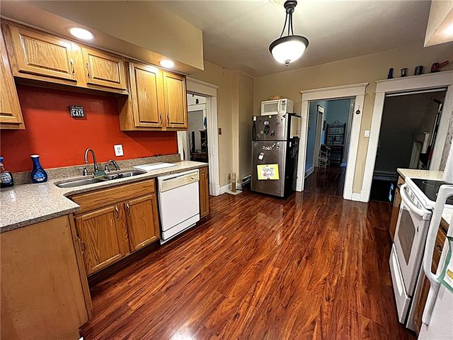 498 Elm Road, Ambridge, PA 15003