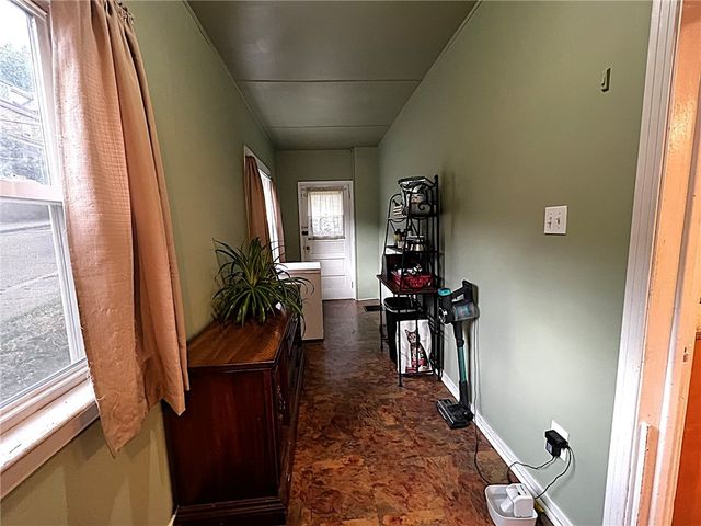 498 Elm Road, Ambridge, PA 15003