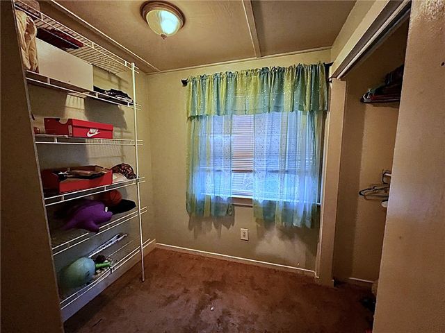 498 Elm Road, Ambridge, PA 15003