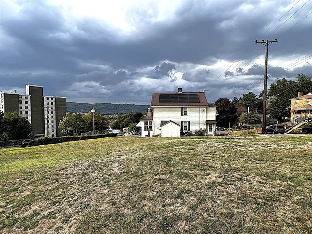 498 Elm Road, Ambridge, PA 15003