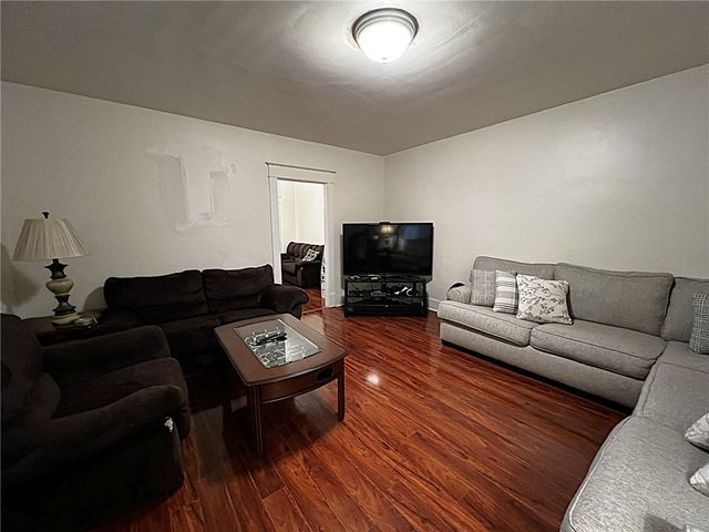 498 Elm Road, Ambridge, PA 15003