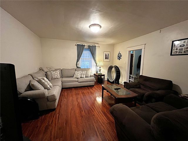 498 Elm Road, Ambridge, PA 15003