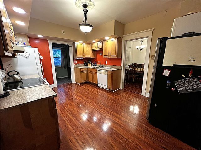 498 Elm Road, Ambridge, PA 15003