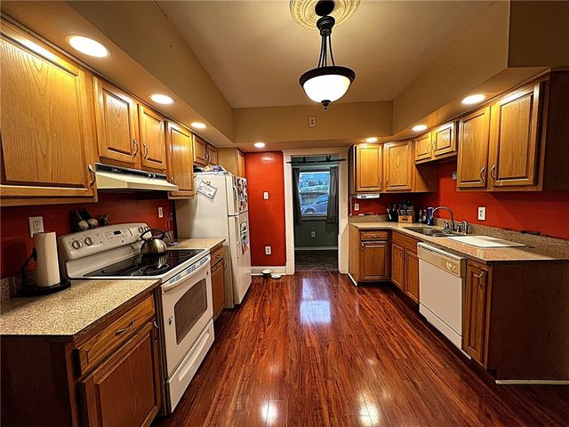 498 Elm Road, Ambridge, PA 15003