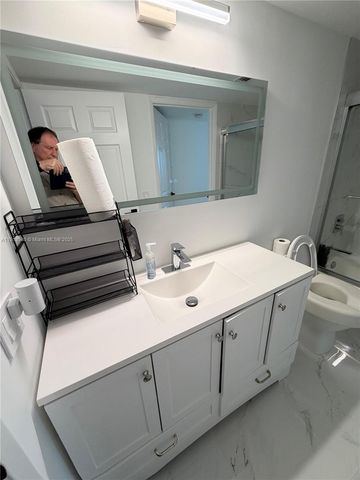 7290 Kinghurst Dr 306, Delray Beach, FL 33446