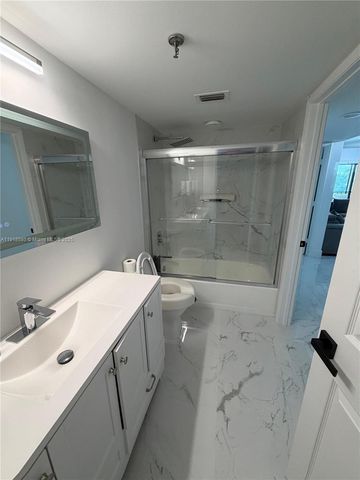 7290 Kinghurst Dr 306, Delray Beach, FL 33446