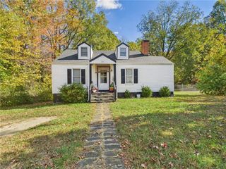 818 Holt Avenue, Greensboro, NC 27405