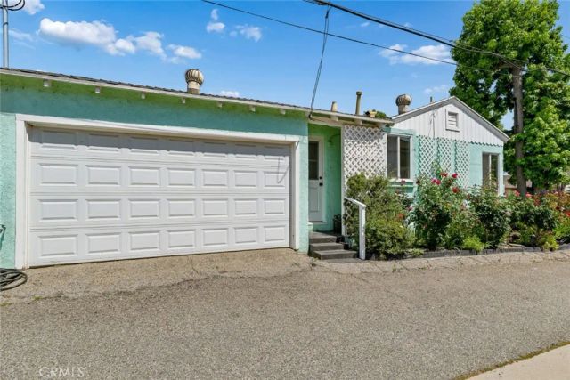 449 W Elm Avenue, Burbank, CA 91506