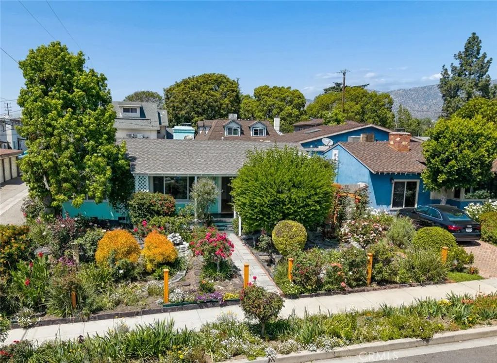 449 W Elm Avenue, Burbank, CA 91506