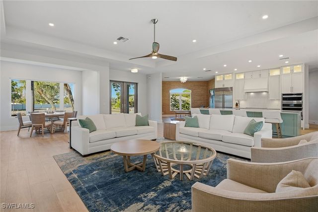 535 Inlet DR, Marco Island, FL 34145