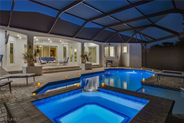 535 Inlet DR, Marco Island, FL 34145