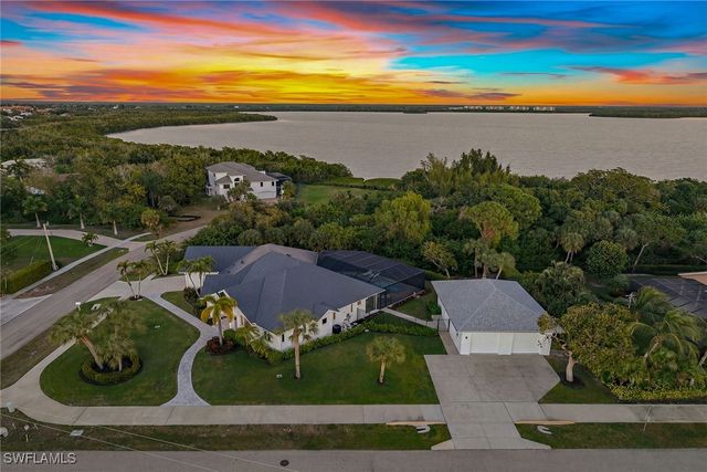 535 Inlet DR, Marco Island, FL 34145