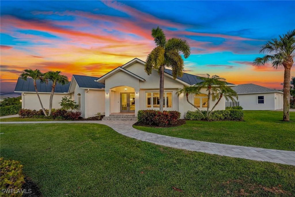 535 Inlet DR, Marco Island, FL 34145