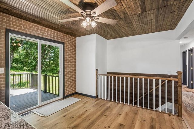6708 N Broadway Street, Kansas City, MO 64118
