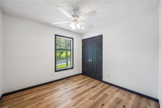 6708 N Broadway Street, Kansas City, MO 64118