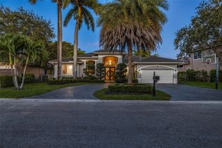 385 NW 118th Ave, Coral Springs, FL 33071