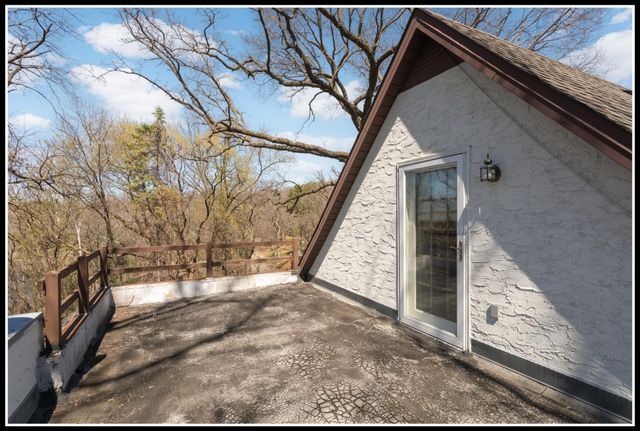 15125 Glen Oak Street, Minnetonka, MN 55345