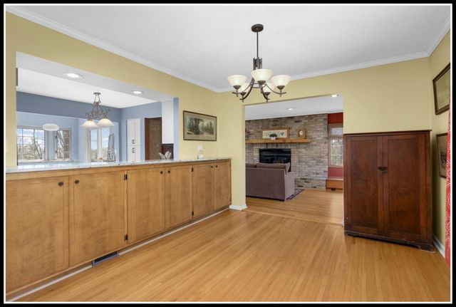 15125 Glen Oak Street, Minnetonka, MN 55345