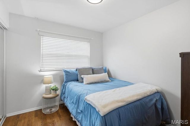 2515 Pioneer Drive, St Louis, MO 63129
