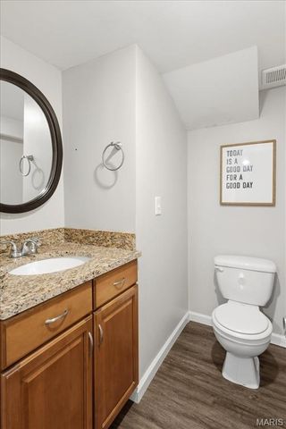 2515 Pioneer Drive, St Louis, MO 63129