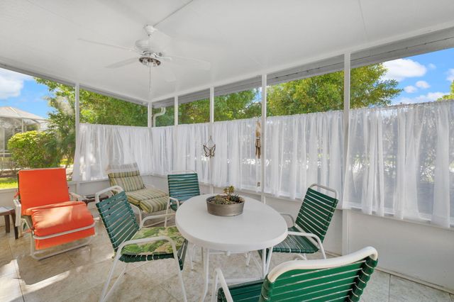 914 NW Sarria Court, Port St. Lucie, Port St Lucie, FL 34986