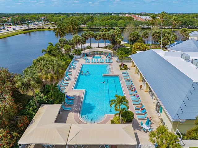 914 NW Sarria Court, Port St. Lucie, Port St Lucie, FL 34986