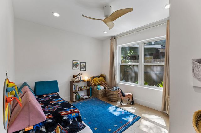 3201 Bengston ST, Austin, TX 78702
