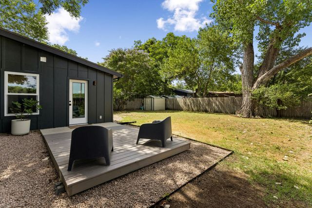 3201 Bengston ST, Austin, TX 78702