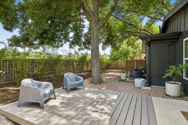 3201 Bengston ST, Austin, TX 78702