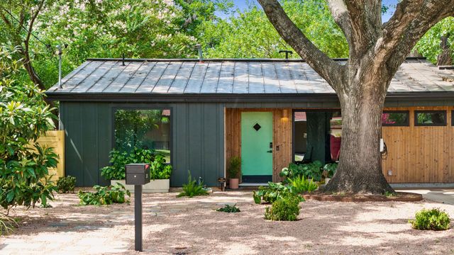 3201 Bengston ST, Austin, TX 78702