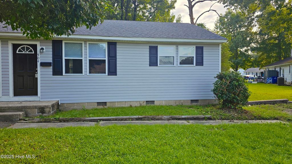 504 Williams Street, Jacksonville, NC 28540
