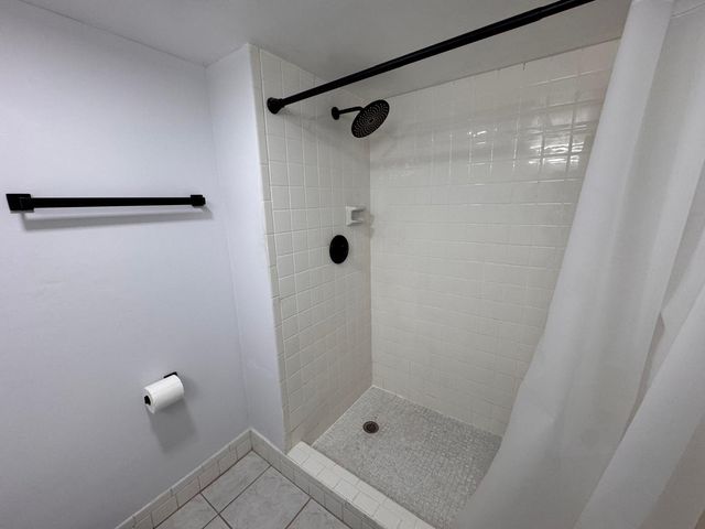 4570 NW 18th Avenue 605, Deerfield Beach, FL 33064