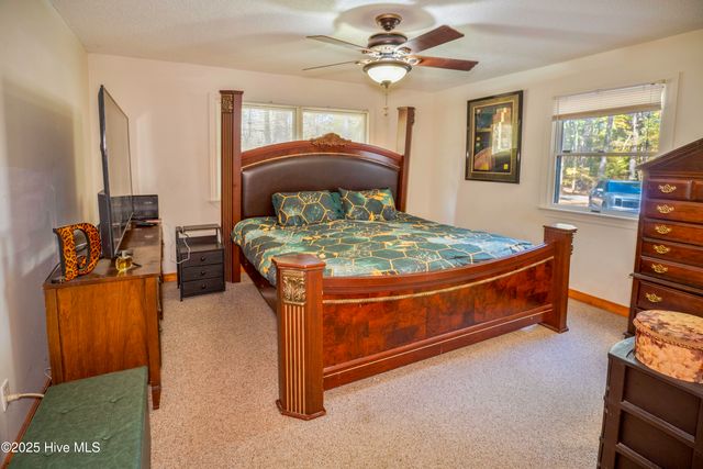 243 Pirate Cove Way, Hertford, NC 27944