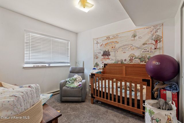 1021 N Florence Ave, Sandpoint, ID 83864