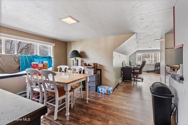 1021 N Florence Ave, Sandpoint, ID 83864