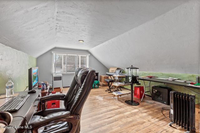 1021 N Florence Ave, Sandpoint, ID 83864