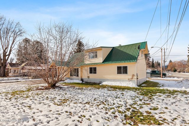 1021 N Florence Ave, Sandpoint, ID 83864