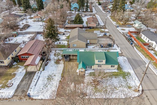 1021 N Florence Ave, Sandpoint, ID 83864